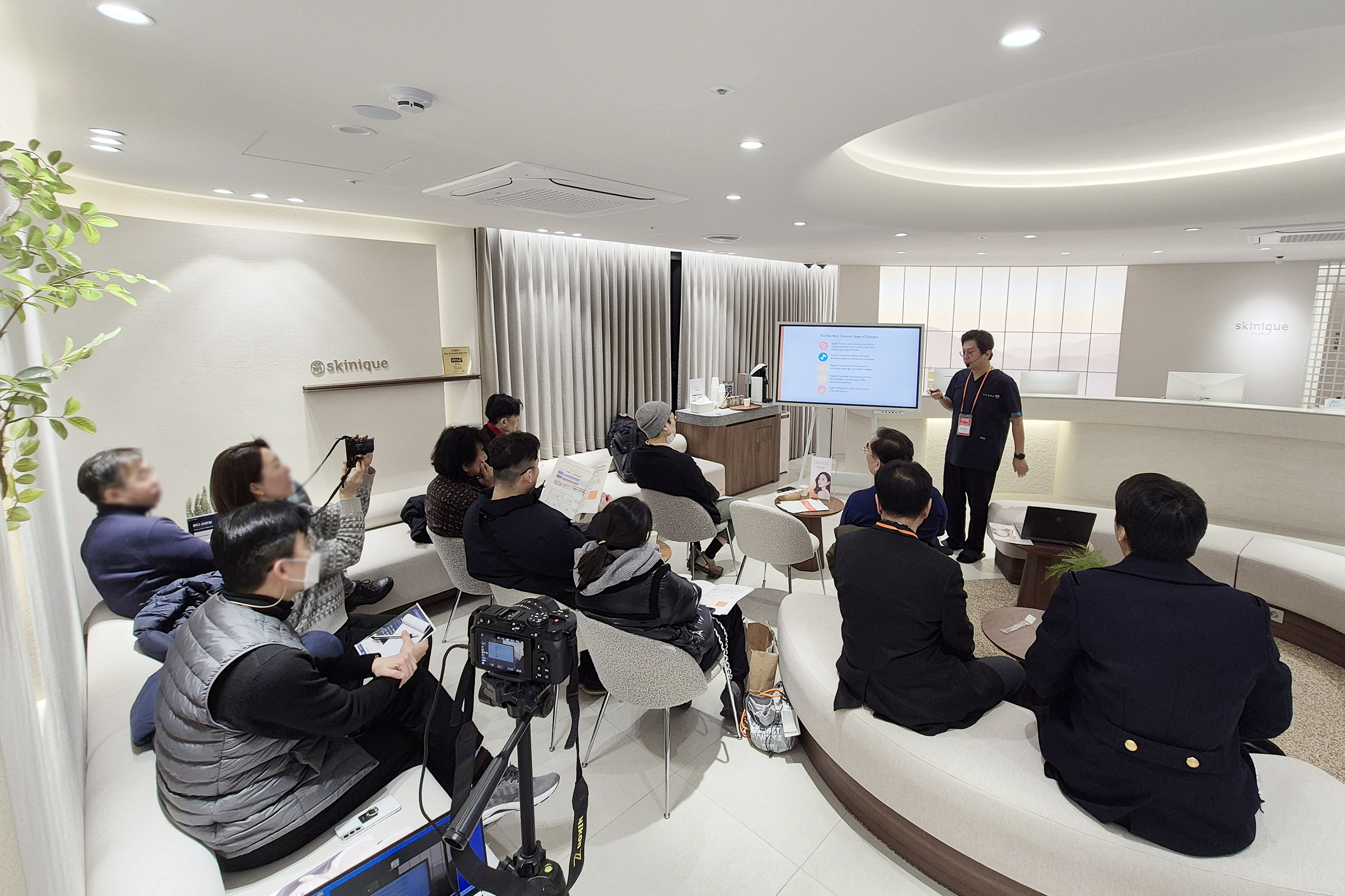 메듀케이션K, '레티젠' 활용한 잔주름·흉터 치료 라이브 세미나 성료